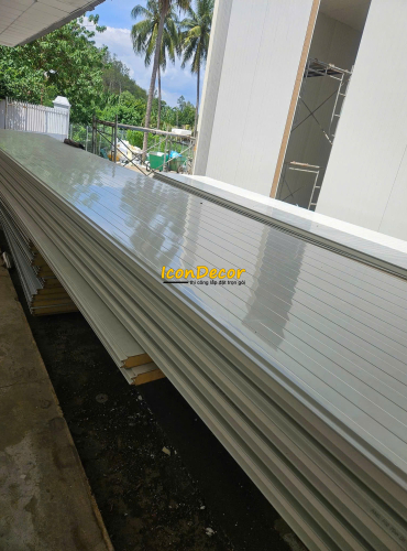 Thi công kho lạnh panel tại Bình Phước – Giải pháp bảo quản hạt điều & trái cây đặc sản cho hộ dân và cơ sở nhỏ