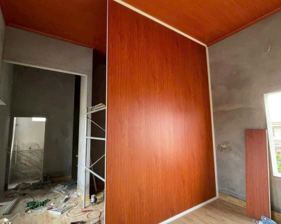 Quy Trình Thi Công Vách Ngăn PVC Chuyên Nghiệp – Hiện Đại